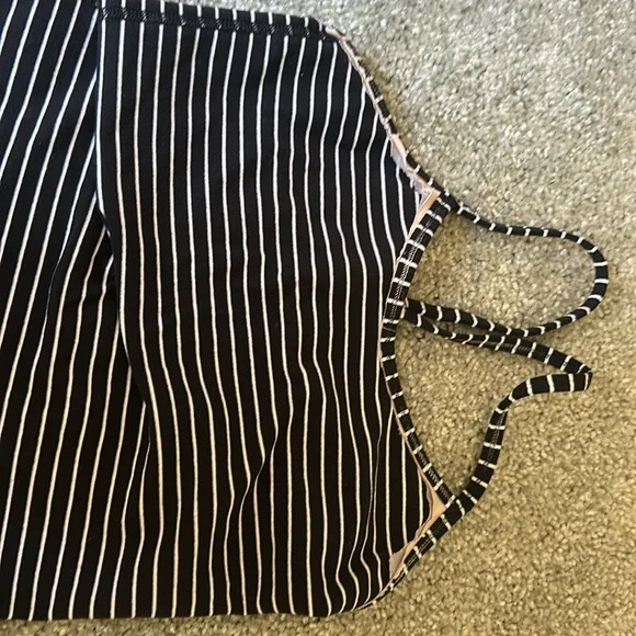 Lululemon Top - Picture 4 of 4